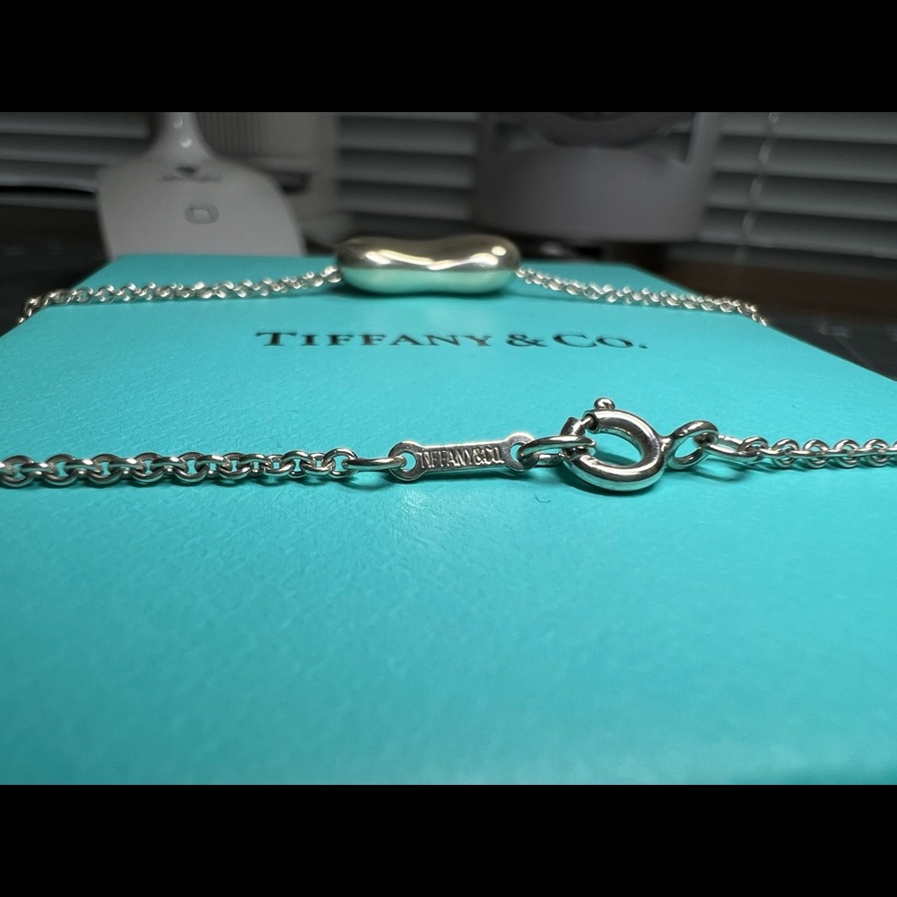 Tiffany & Co. Large 20mm Elsa Peretti Bean Necklace - Picture 4 of 6